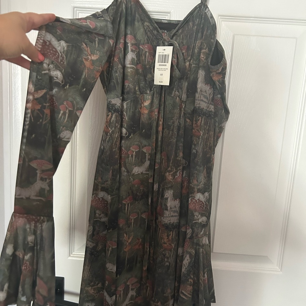 Thorn and Fable Green Fairytale Patterned Dress size Large NWT